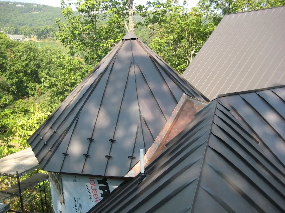 Professional Roof Tarp Installation by Craftsman Roofing in Kingswood West